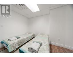 28 ELMWOOD AVENUE - 40