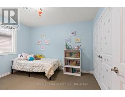 123 WATSON STREET - 19