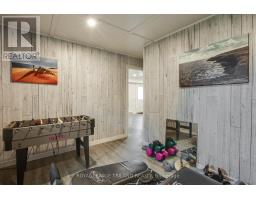 7575 BIDDULPH STREET - 36