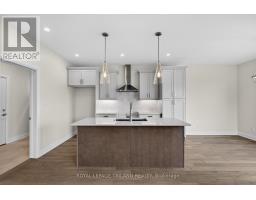 28 ALLISTER DRIVE - 12