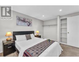 17 - 217 MARTINET AVENUE - 19