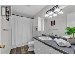 17 - 217 MARTINET AVENUE - 22