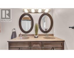 10 ALAYNE CRESCENT - 19