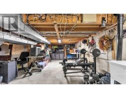 10 ALAYNE CRESCENT - 26