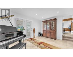 10 ALAYNE CRESCENT - 3