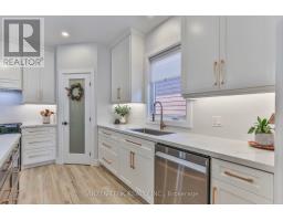 8 CHARLES COURT - 13