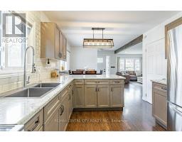 21 STRATHCONA DRIVE - 11