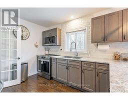 21 STRATHCONA DRIVE - 12