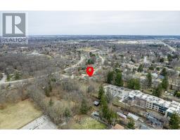 21 STRATHCONA DRIVE - 39