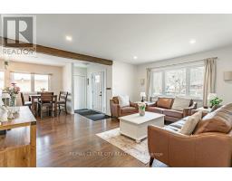 21 STRATHCONA DRIVE - 5