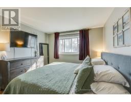 1042 JALNA BOULEVARD - 17