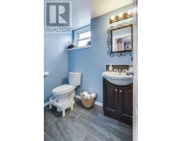 1042 JALNA BOULEVARD - 32