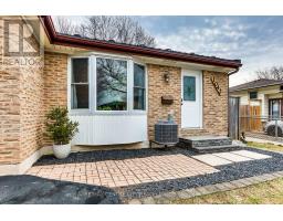 1042 JALNA BOULEVARD - 4