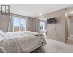 87 GRIEVE PLACE - 17