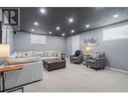 87 GRIEVE PLACE - 19