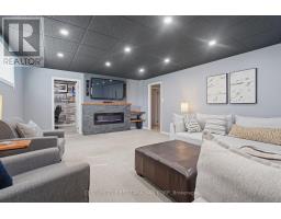 87 GRIEVE PLACE - 20