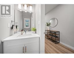 35 - 17 NICHOLSON STREET - 10