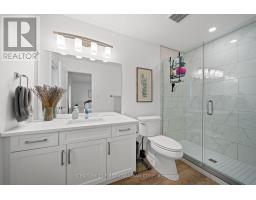 35 - 17 NICHOLSON STREET - 28