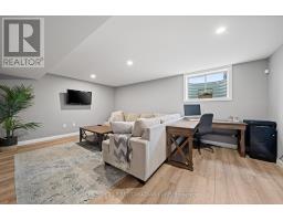 35 - 17 NICHOLSON STREET - 35