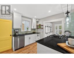 430 MCKENZIE AVENUE - 12