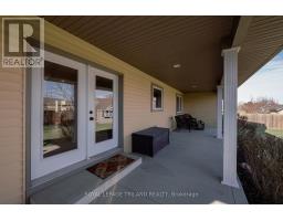 38 FULTON STREET - 32