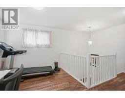 1952 PURCELL DRIVE - 32