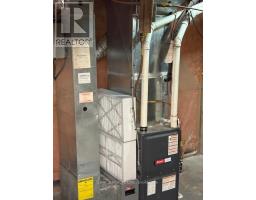 393 FLEMING DRIVE - 13