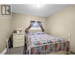 137 OAK STREET E - 10