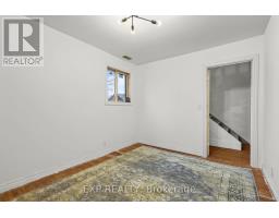 137 OAK STREET E - 12