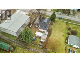 137 OAK STREET E - 26