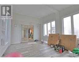 16 ONTARIO STREET N - 18