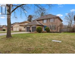 31 MOUNTAINVIEW CRESCENT - 1