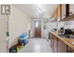 58 WINDSOR AVENUE - 37