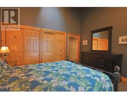 71235 ELIZABETH STREET - 22