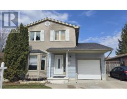345 BANBURY CRESCENT - 2