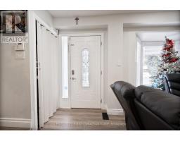 345 BANBURY CRESCENT - 4