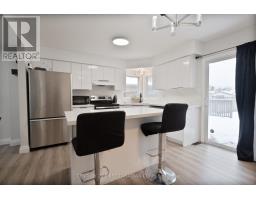 345 BANBURY CRESCENT - 8