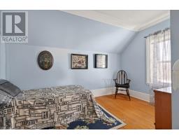 54 MAIN STREET S - 23