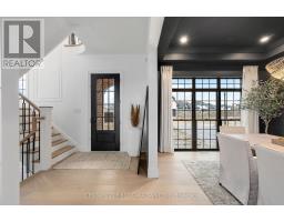 204 FOXBOROUGH PLACE - 3