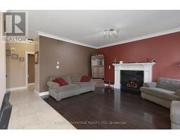 22 PERIWINKLE DRIVE - 10