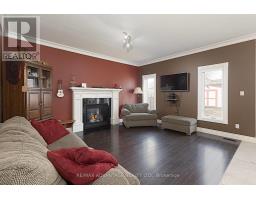 22 PERIWINKLE DRIVE - 12