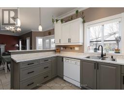 22 PERIWINKLE DRIVE - 13