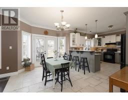 22 PERIWINKLE DRIVE - 18