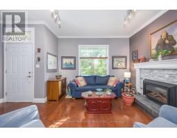 447 WOODMAN AVENUE - 12
