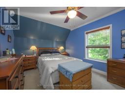 447 WOODMAN AVENUE - 27