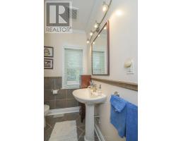 447 WOODMAN AVENUE - 29