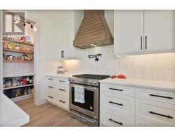 24 POSTMA CRESCENT - 14