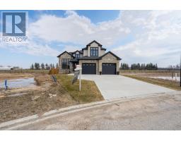 24 POSTMA CRESCENT - 3