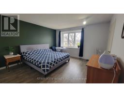 17 - 1138 KIPPS LANE - 10