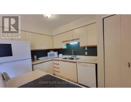 17 - 1138 KIPPS LANE - 9